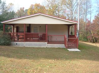 418 Mount View Rd, Robbins, TN 37852
