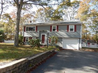 305 Club Valley Dr, East Falmouth, MA 02536