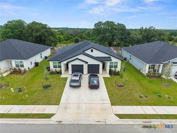 5th image of 912 Wax Myrtle Ct