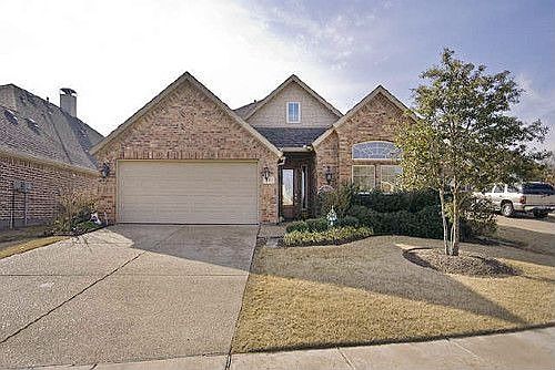1st image of 743 Barton Springs Dr