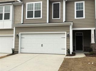 325 Acorn Hollow Pl, Durham, NC 27703