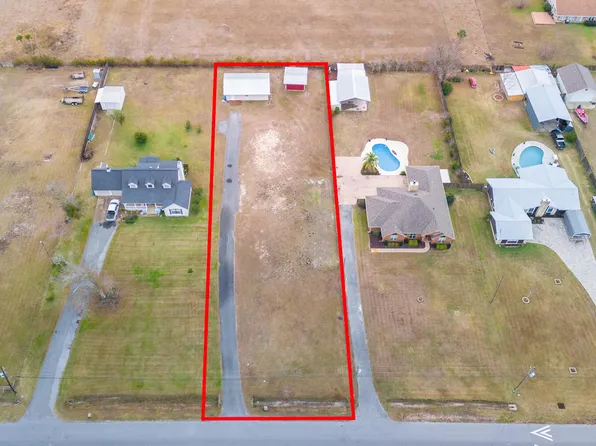 5160 Stewart Dr, Panama City, FL 32404