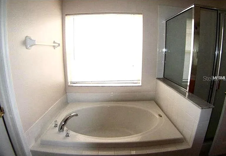 11612 Tropical Isle Ln — Photo 14