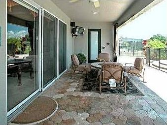 5th image of 11137 Bugenhagen Dr