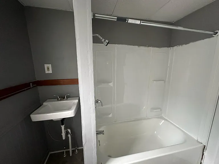 1906 North St #2 — Photo 8