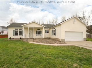 328 Joshua Way, Winfield, WV 25213