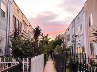 216 Columbia Pl, Los Angeles, CA 90026