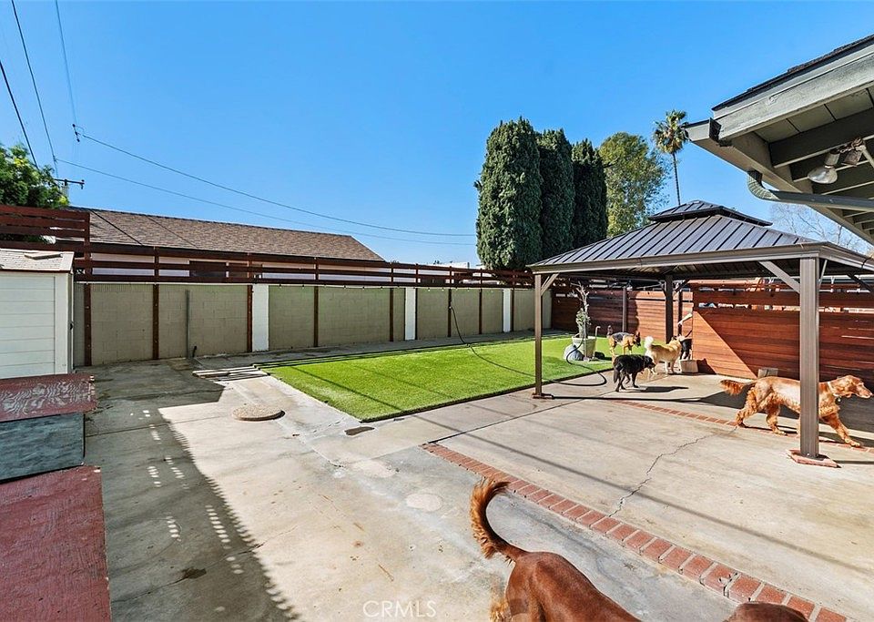 1st image of 20292 Riverside Dr