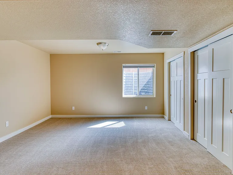 7726 Dutch Loop — Photo 15
