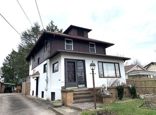 414 Darlington Rd, Beaver Falls, PA 15010