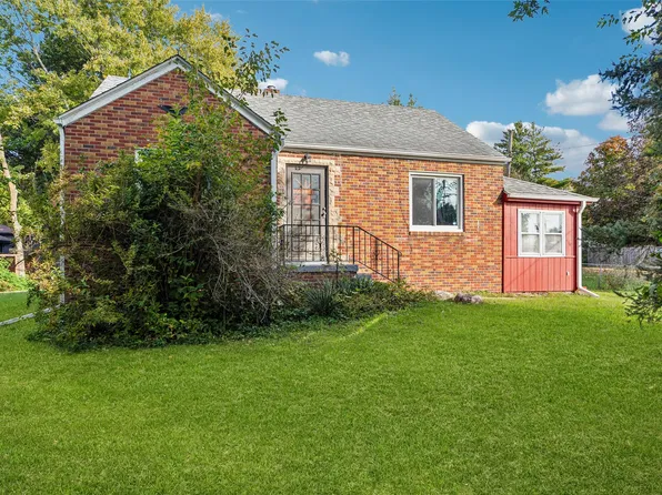 7025 NE 16th Ct, Ankeny, IA 50021