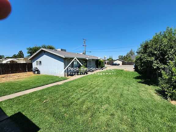 4th image of 704 3rd St #A