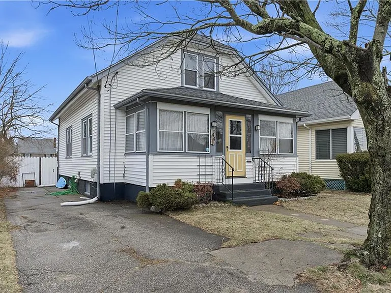 44 Holburn Ave — Photo 29