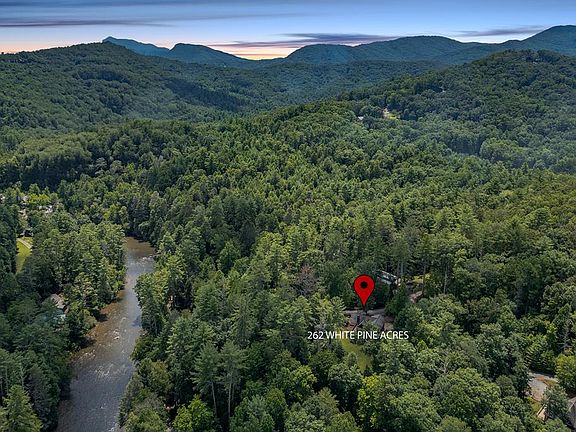 3rd image of 262 White Pine Acres Dr