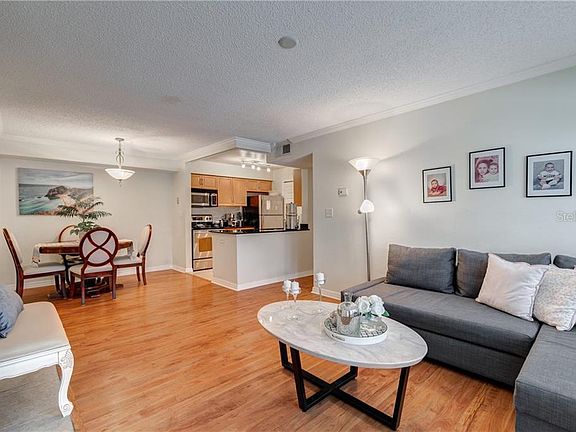 5th image of 3261 Haviland Ct APT 202