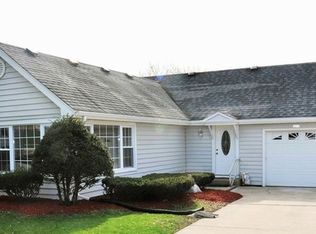 1203 Howell Pl, Aurora, IL 60505