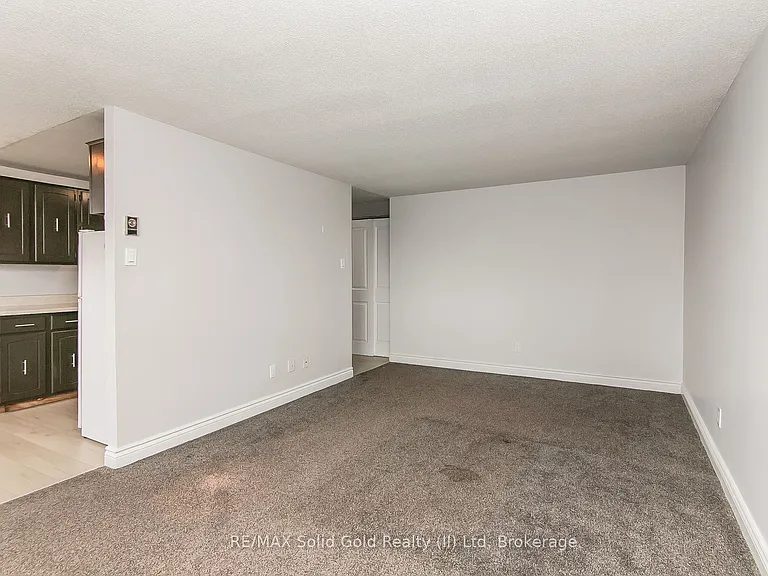 4 Avalon Pl #308 — Photo 15