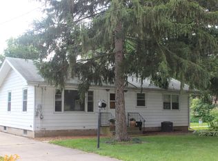 442 Chestnut St, Batavia, IL 60510