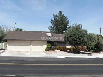1st image of 2800 W Oakey Blvd