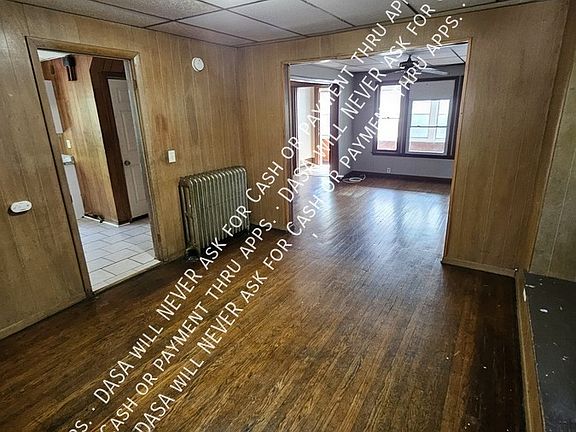 2nd image of 161 Fillmore St