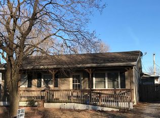 1628 Lakeview Ter, Jacksonville, IL 62650