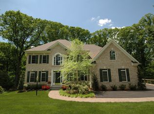 1104 Shipman Ln, Mc Lean, VA 22101