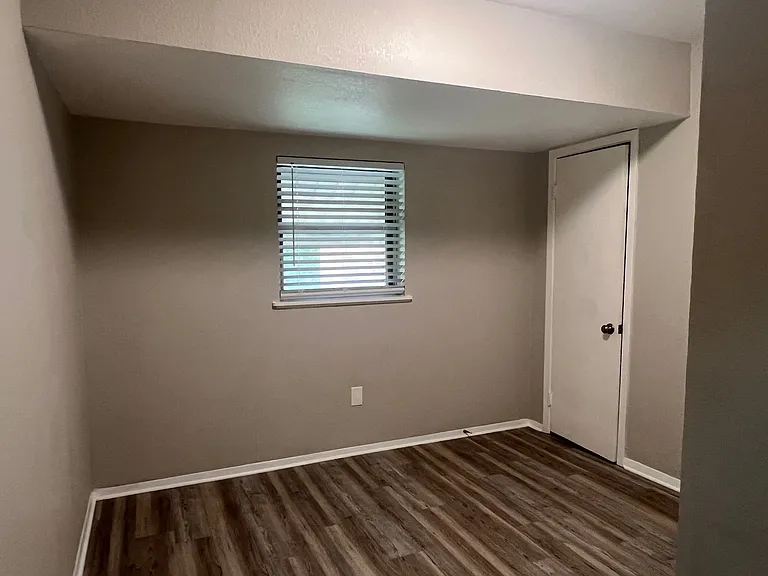 5048 Inwood Dr — Photo 17