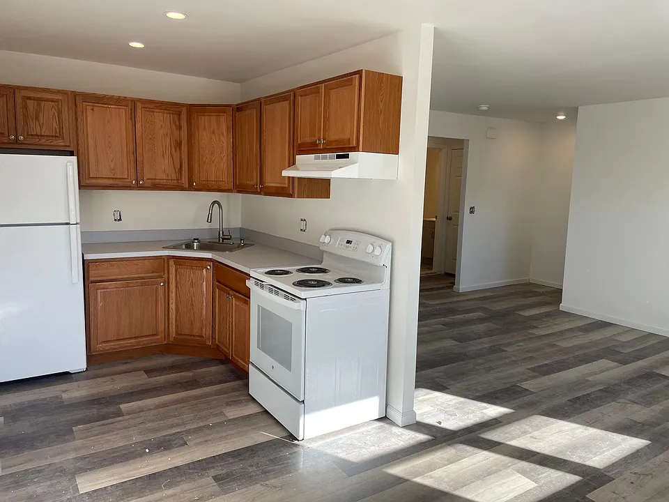 199 Ambler St #2