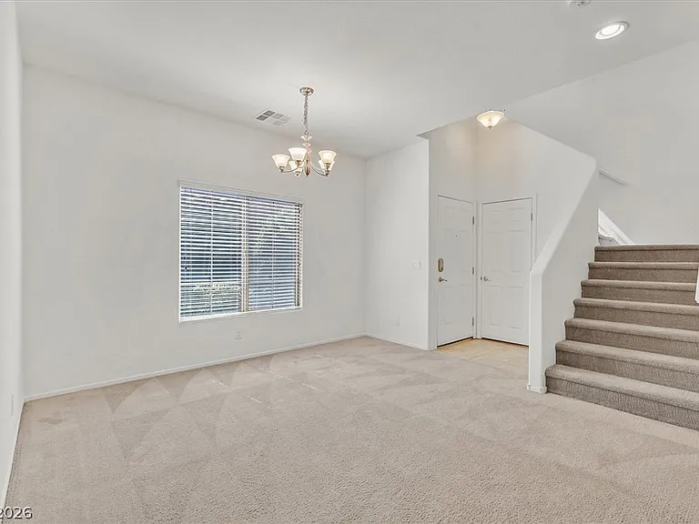 9599 Vega Carpio Ave — Photo 2