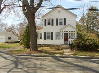 208 Bacon St, Natick, MA 01760