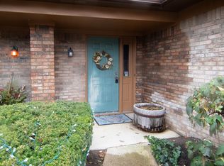 9149 Sea Oats Dr, Indianapolis, IN 46250