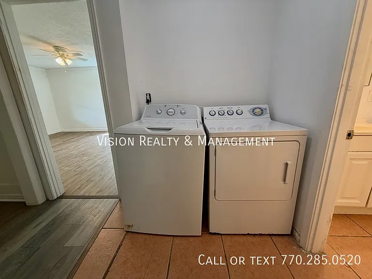 1070 Ollie Cir NW #A — Photo 22