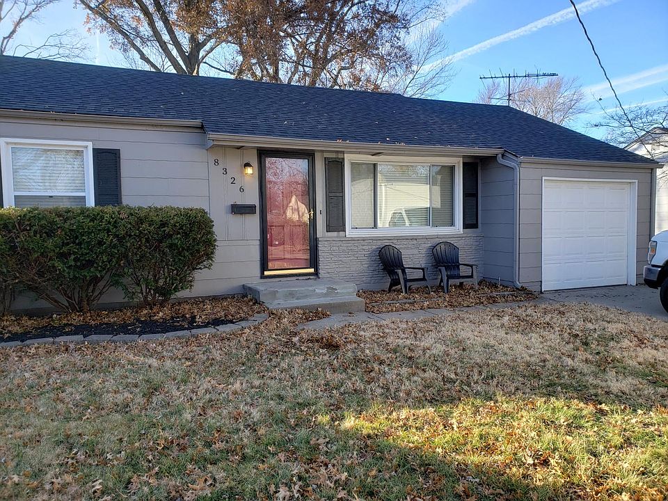 Welcome to a charming well-maintained home. House has all new windows, doors and garage door. Long driveway for extra parking.