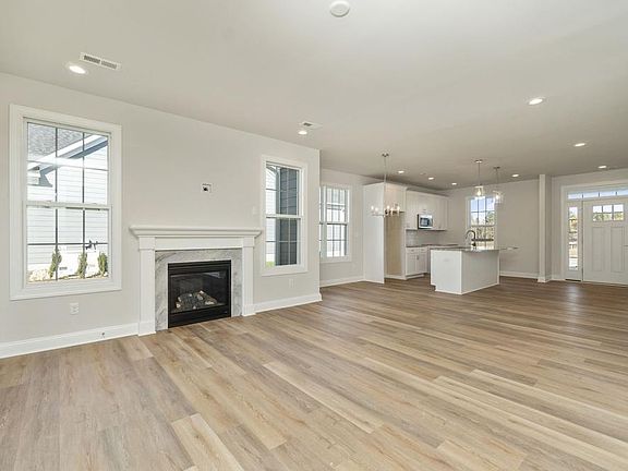 5th image of 509 Saint Andrews