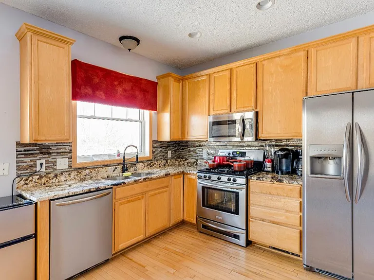 13219 Bronze Pkwy — Photo 10