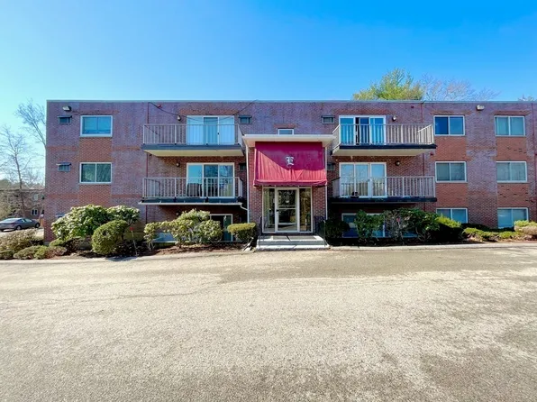 31 Hamlin Ln APT B22, Needham, MA 02492