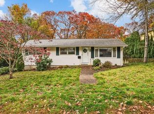 540 Lydia Ave, Woonsocket, RI 02895