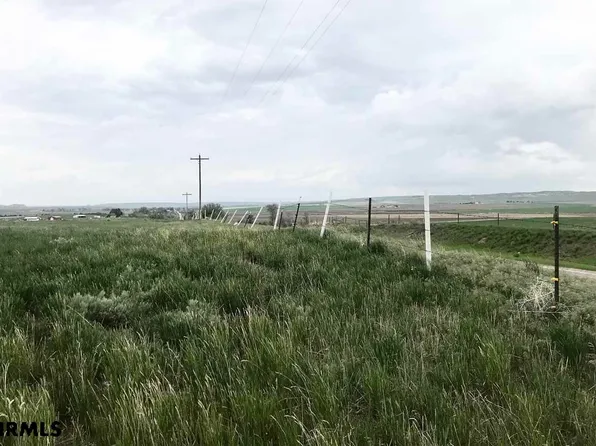 Sunrise Bowl Dr, Scottsbluff, NE 69361