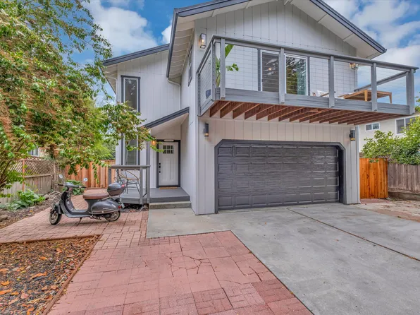 2031 Kinsley St, Santa Cruz, CA 95062