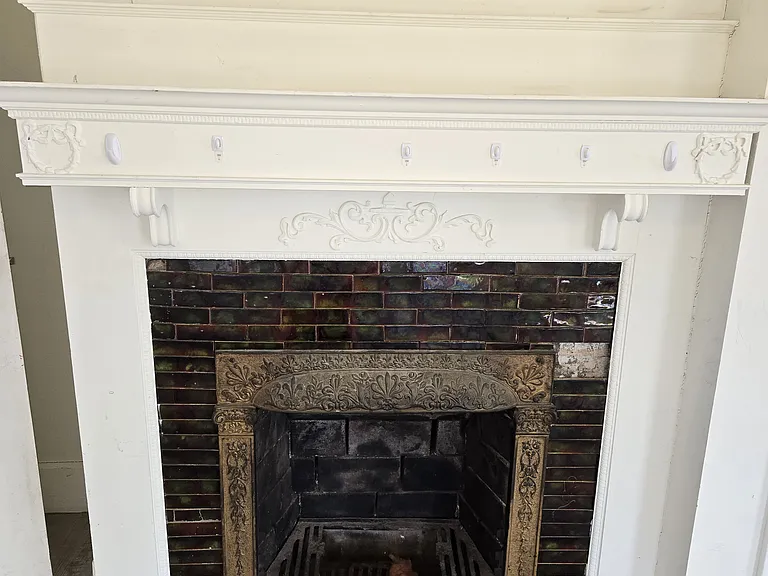 102 Emerson St — Photo 6