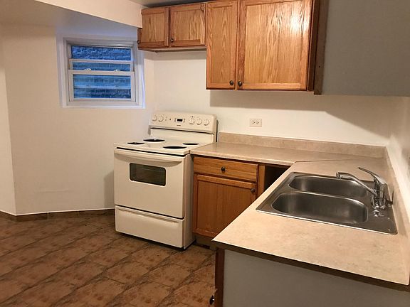 2nd image of 2309 N Sawyer Ave