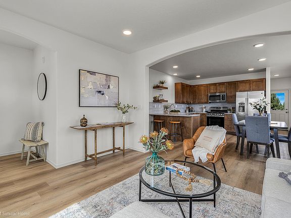 7th image of this home