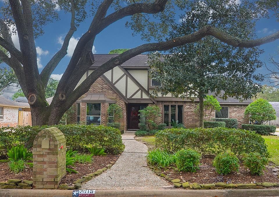 1st image of 3015 Durban Dr