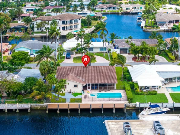 2752 NE 3rd St, Pompano Beach, FL 33062