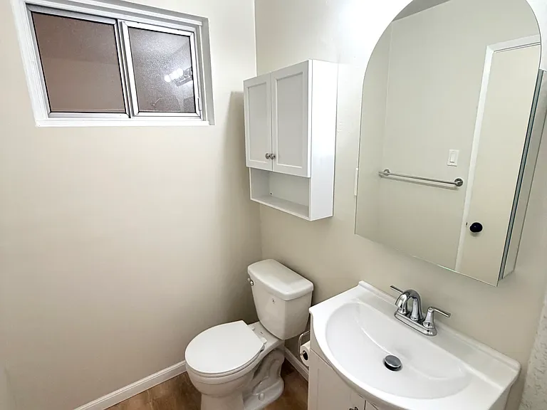 2609 Judah St #1 — Photo 5