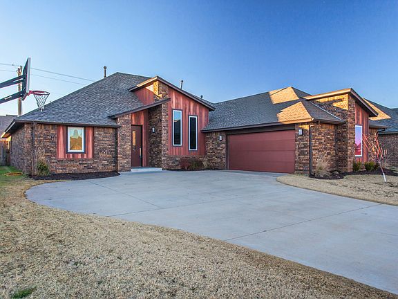 Contemporary style home