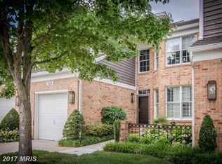 1826 Courtyard Cir #1826, Baltimore, MD 21208