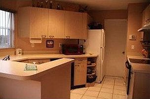 5th image of 522 NW 47th Ter