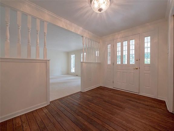 5th image of 4041 Dublane Ct