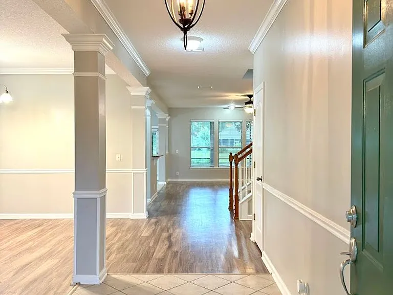 116 Boatsman Way — Photo 2